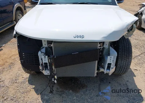 2025 Jeep Grand Cherokee L Limited 4X4 from USA, damaged, VIN 1C4RJKBG7S8686200